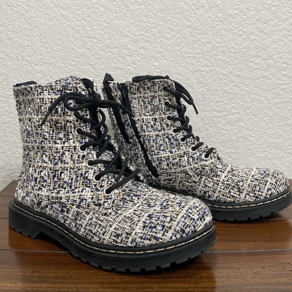 Torrid Stevie Tweed Combat Boots Size 9.5 - Picture 2 of 9